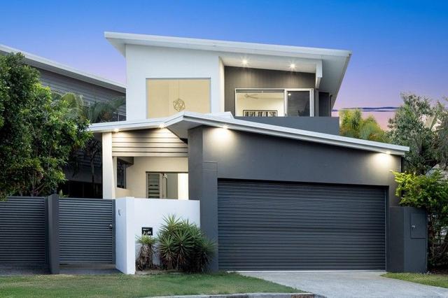 2/49 Sunshine  Boulevard, QLD 4218