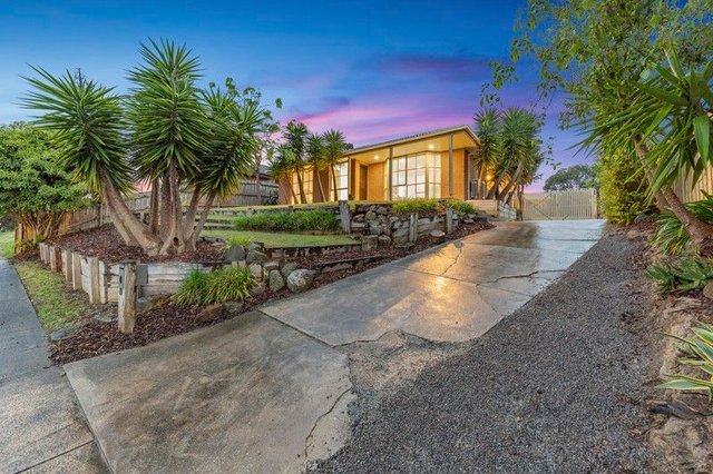 13 Leigh Drive, VIC 3810