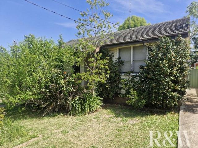 1 Arnold Avenue, NSW 2760