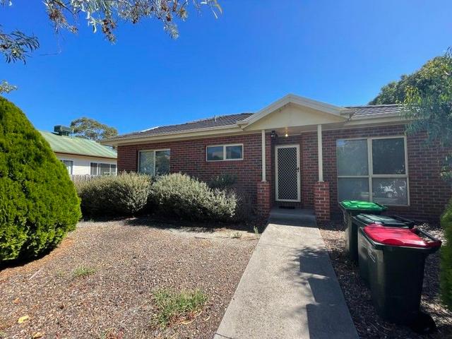 1/5 Crevelli Street, VIC 3073
