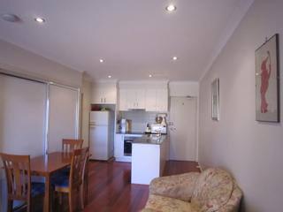 Living/Kitchen (2014-08-07)