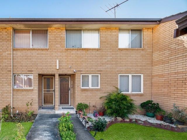 12/10 Atchison Road, NSW 2564
