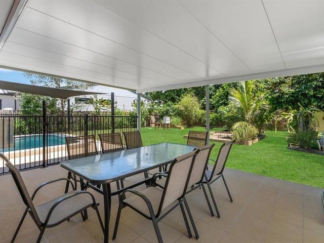 73 Tills Street, QLD 4870