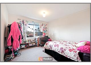 Bedroom 1 (2012-09-25)