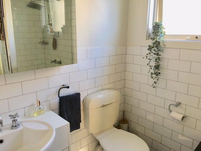 1/10 Violet Street, VIC 3040