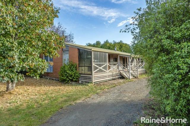18 Windridge Way, VIC 3444