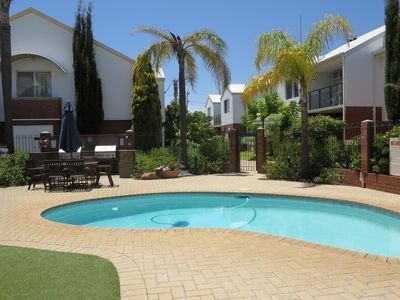 15/281 Mill Point Road, WA 6151