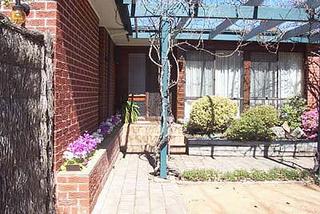 Entrance (2003-09-27)
