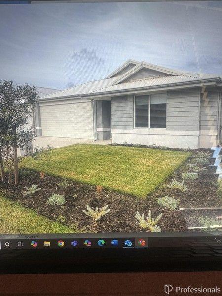17 Tamborine Road, WA 6030