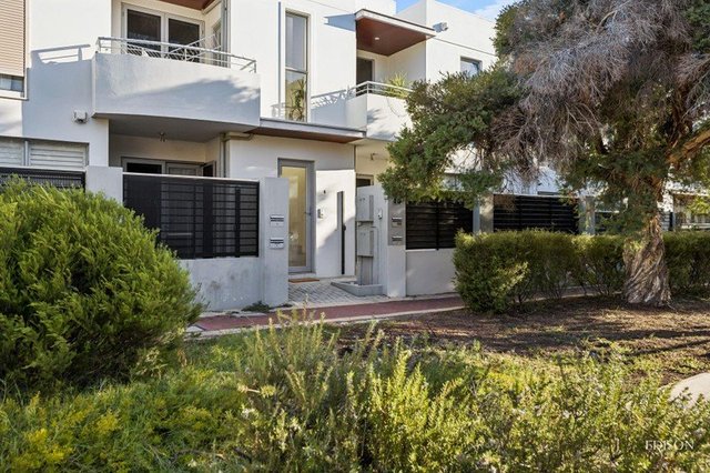 4/13 Kadina Street, WA 6006