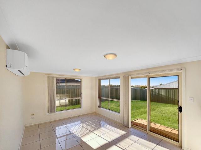 8A Florence Close, NSW 2850
