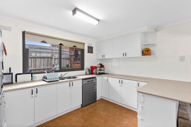 2/5 Hillcrest Road, VIC 3199