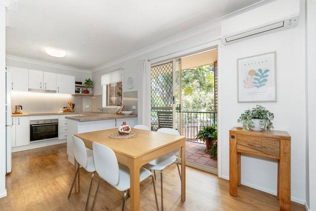 2/49 Wilton Terrace, QLD 4104