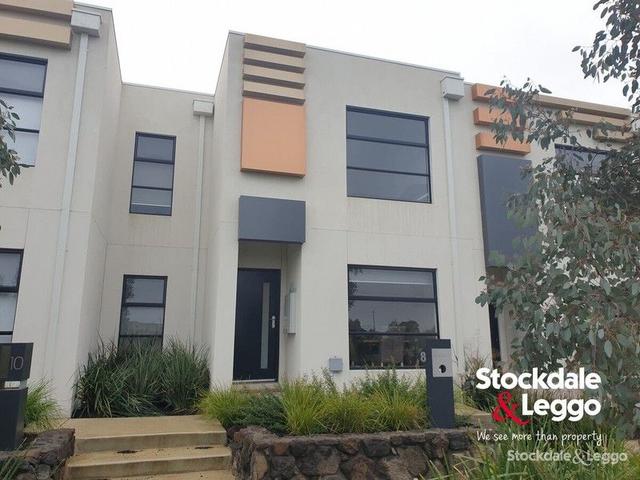 8 Lemnos Walk, VIC 3059