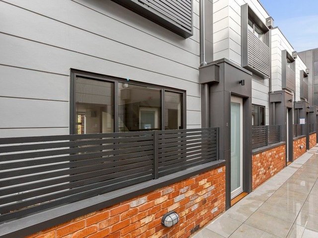 8/156 Pigdons Road, VIC 3216