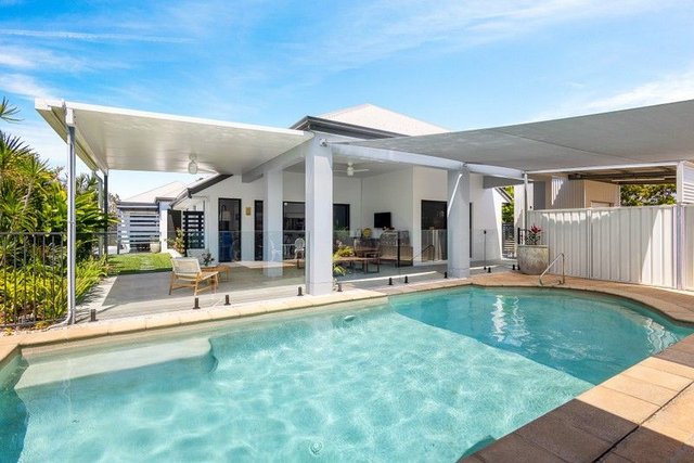 8 Sanibel Court, QLD 4575