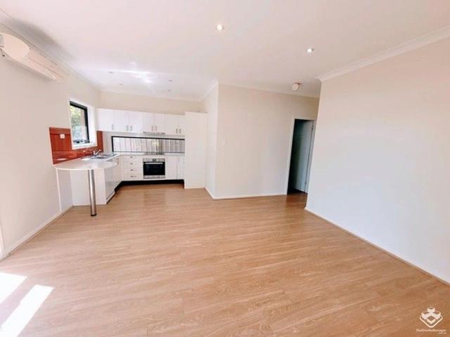 1/16 Milner Avenue, NSW 2077