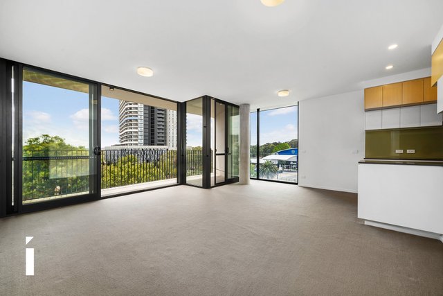 85/99 Eastern Valley Way, ACT 2617