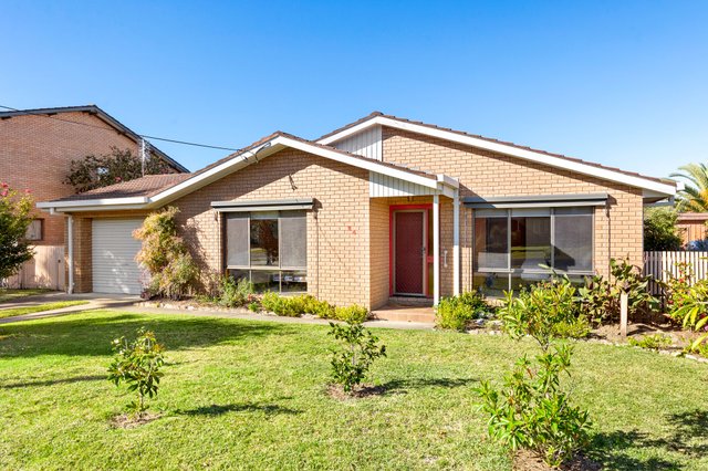 24 Foam Street, NSW 2536