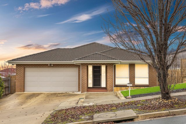 32 Ben Blakeney Street, ACT 2914