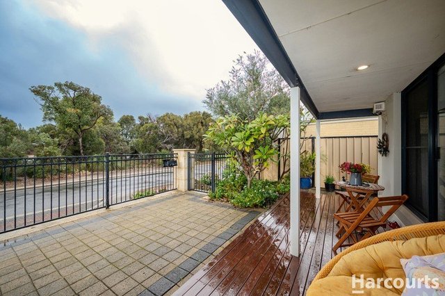 14 Harden Park Trail, WA 6031