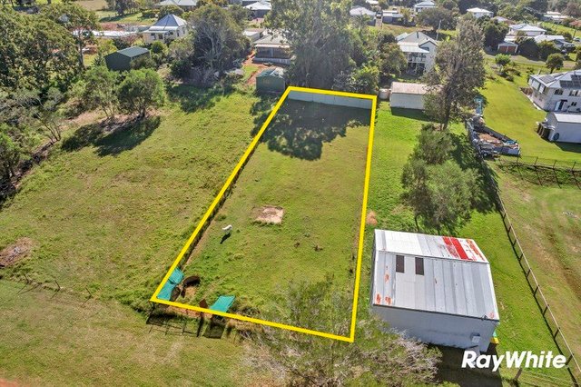 39 Edward Street, QLD 4346