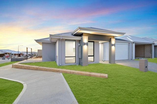 17 Coconuts Avenue, WA 6034