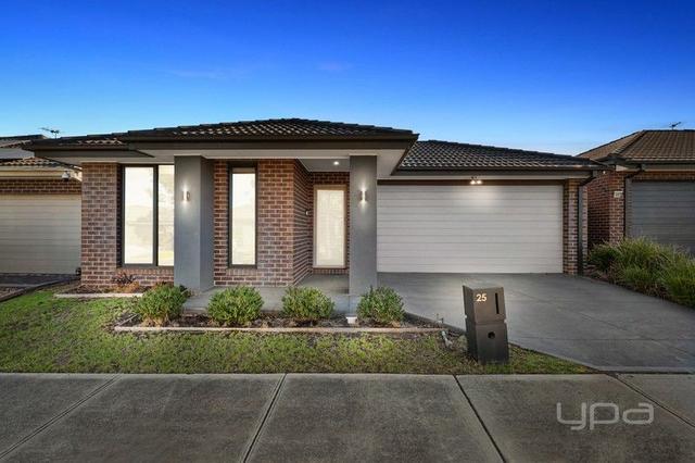25 Golden Wattle Way, VIC 3337