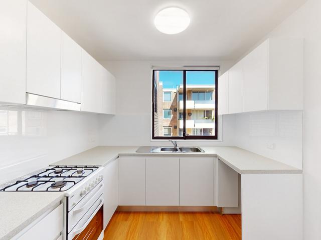 12/81 Broome Street, NSW 2035