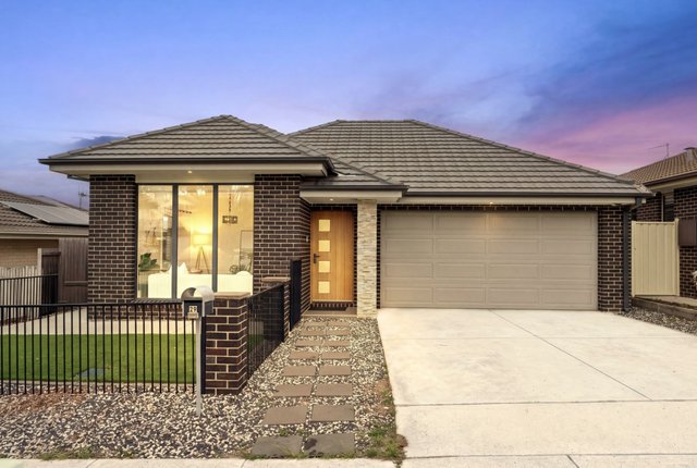 29 Essie Coffey Street, ACT 2914