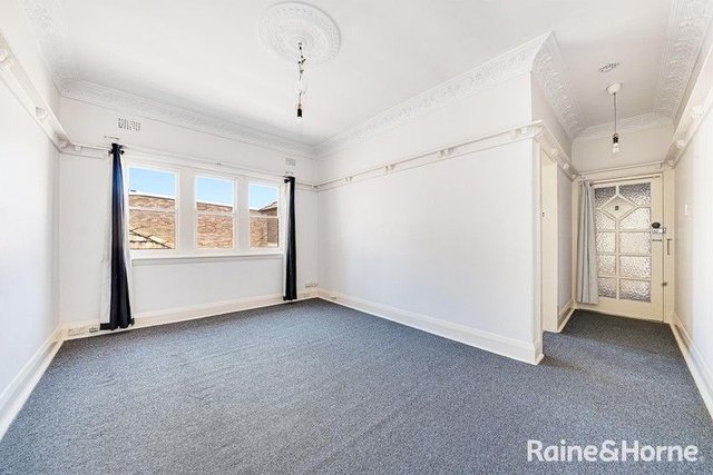 6/10 Ebley Street, NSW 2022