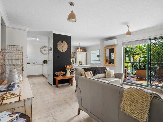 17/9 Domain Road, QLD 4223