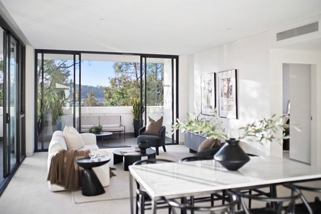 104/35 Bowman  Street, NSW 2009