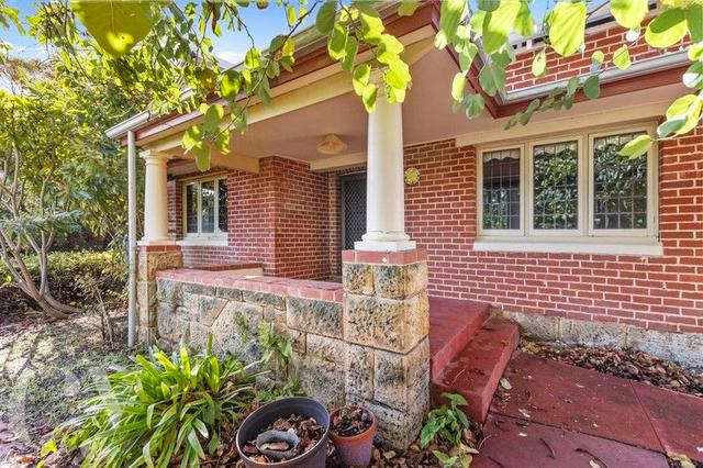 12 Foss Street, WA 6157