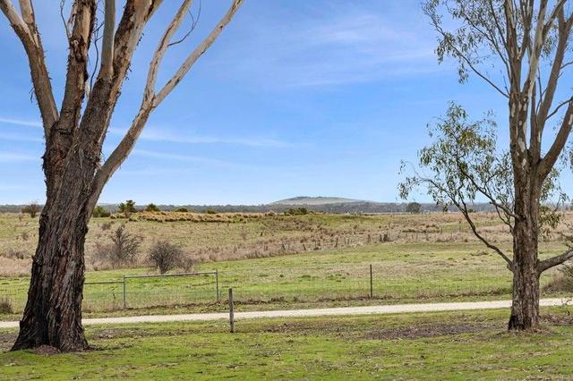 CA. 10A Flood Street, VIC 3370