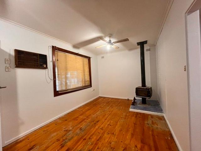 8 Homes Street, SA 5608