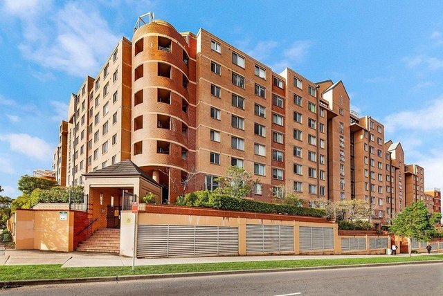 58/2 Macquarie Road, NSW 2144