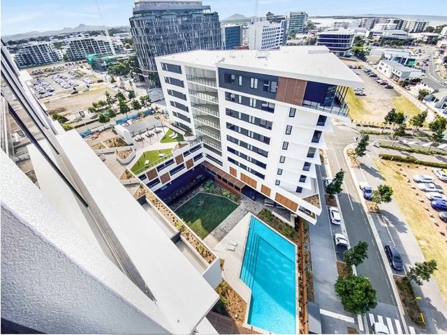 1209/12 South Sea Islander  Way, QLD 4558