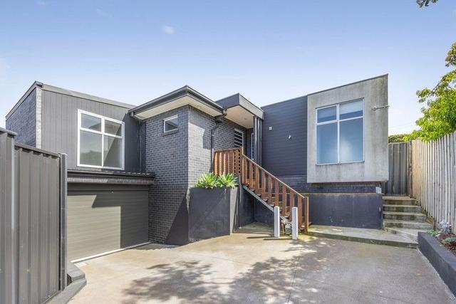 2/10 Dorrington Avenue, VIC 3073