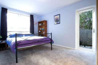 Bed 1 (2008-05-22)