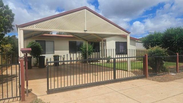 37 Hawkins Street, WA 6430