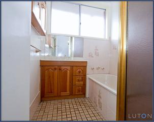 Main Bathroom (2011-08-31)