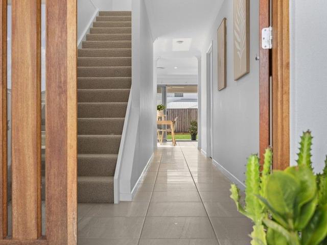 7 Jade Road, QLD 4553