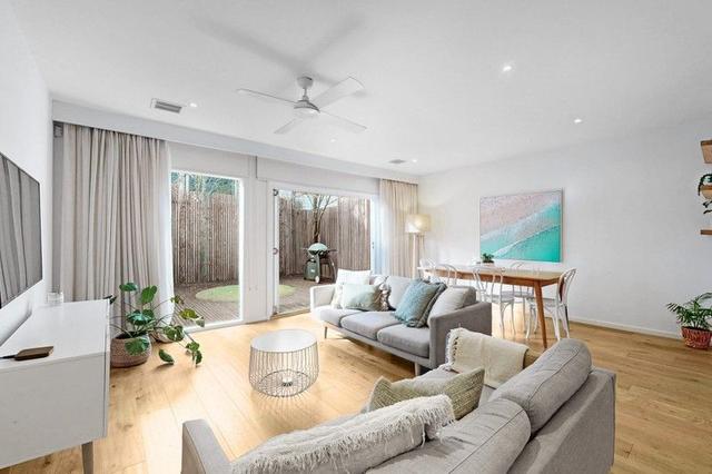 16 Retreat Drive, VIC 3032