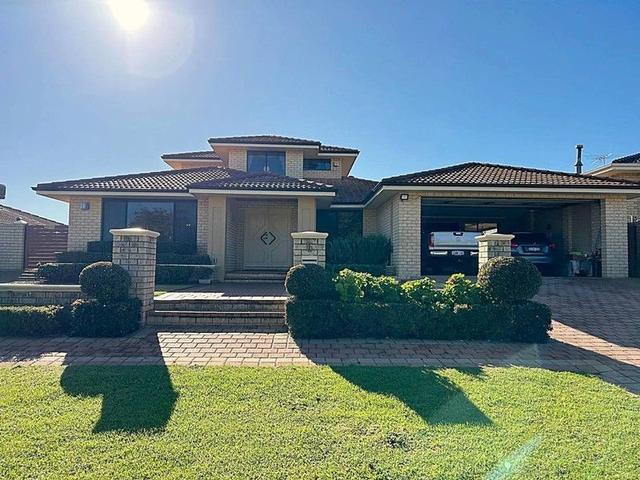 6 Longreach Parade, WA 6166