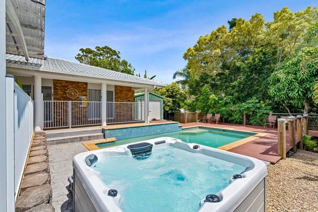 19 Rebbechi Court, QLD 4214