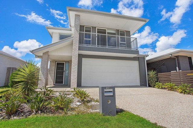 27 Samuel Walker Street, QLD 4551