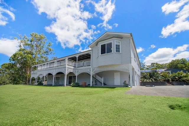 98 San Fernando Drive, QLD 4213