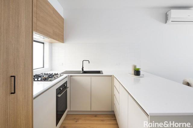 16/4-6 Heath Street, VIC 3044