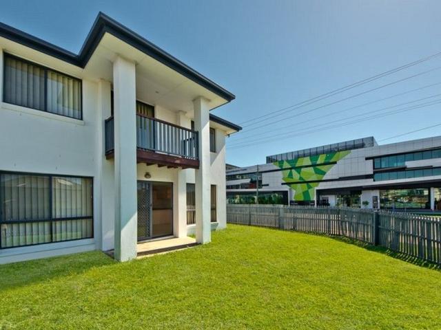 1/342-344 Hamilton Road, QLD 4032